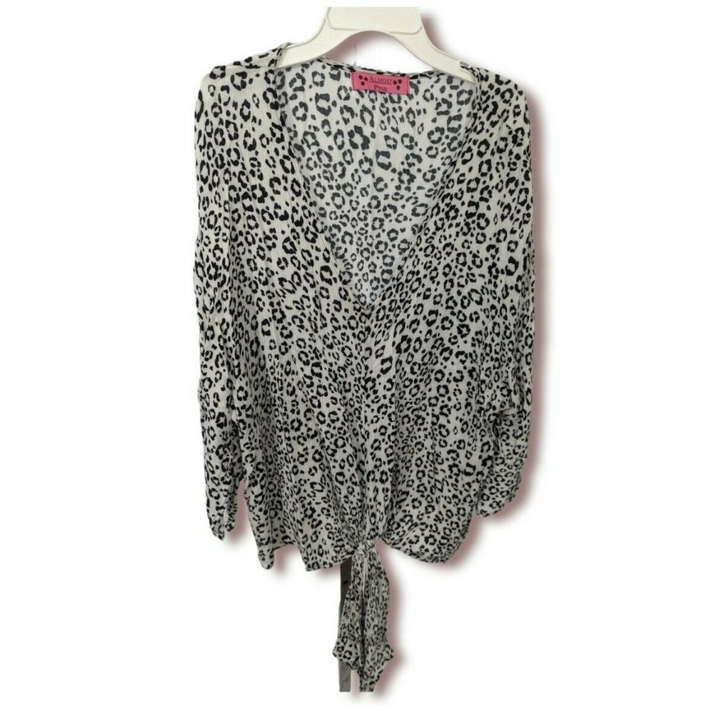 Almost Pink Black and White Leopard Print Loose Blouse Size L